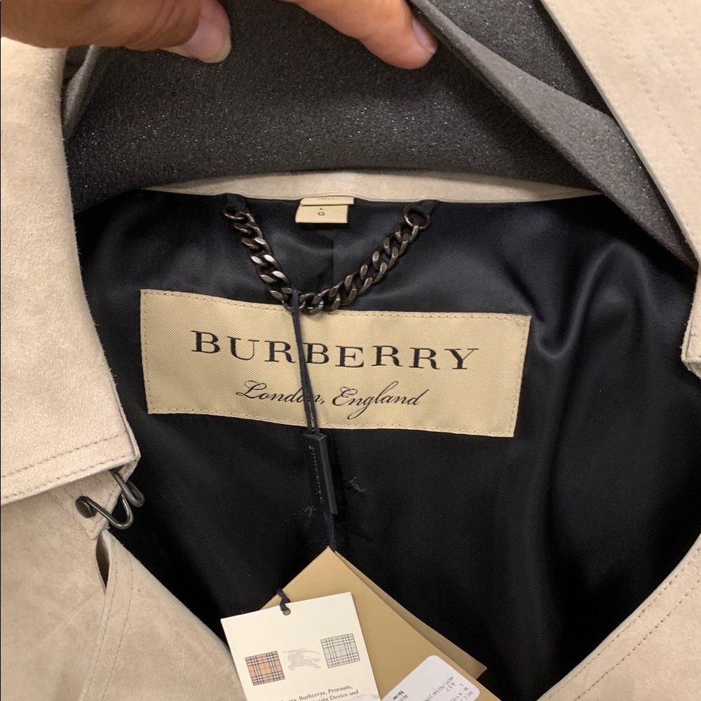 Burberry Kyrewood Suede Trench Coat Size Large - Picture 4 of 7